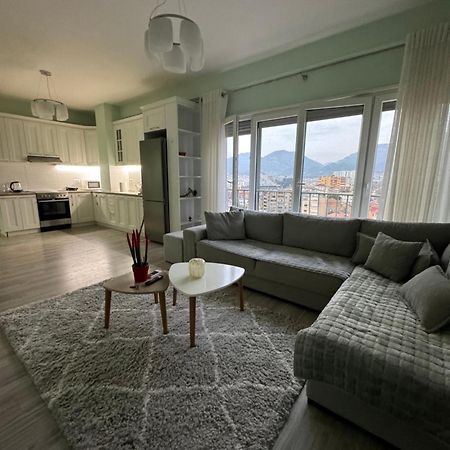 Tirana Centre Lions Gate 2 Apartment Экстерьер фото