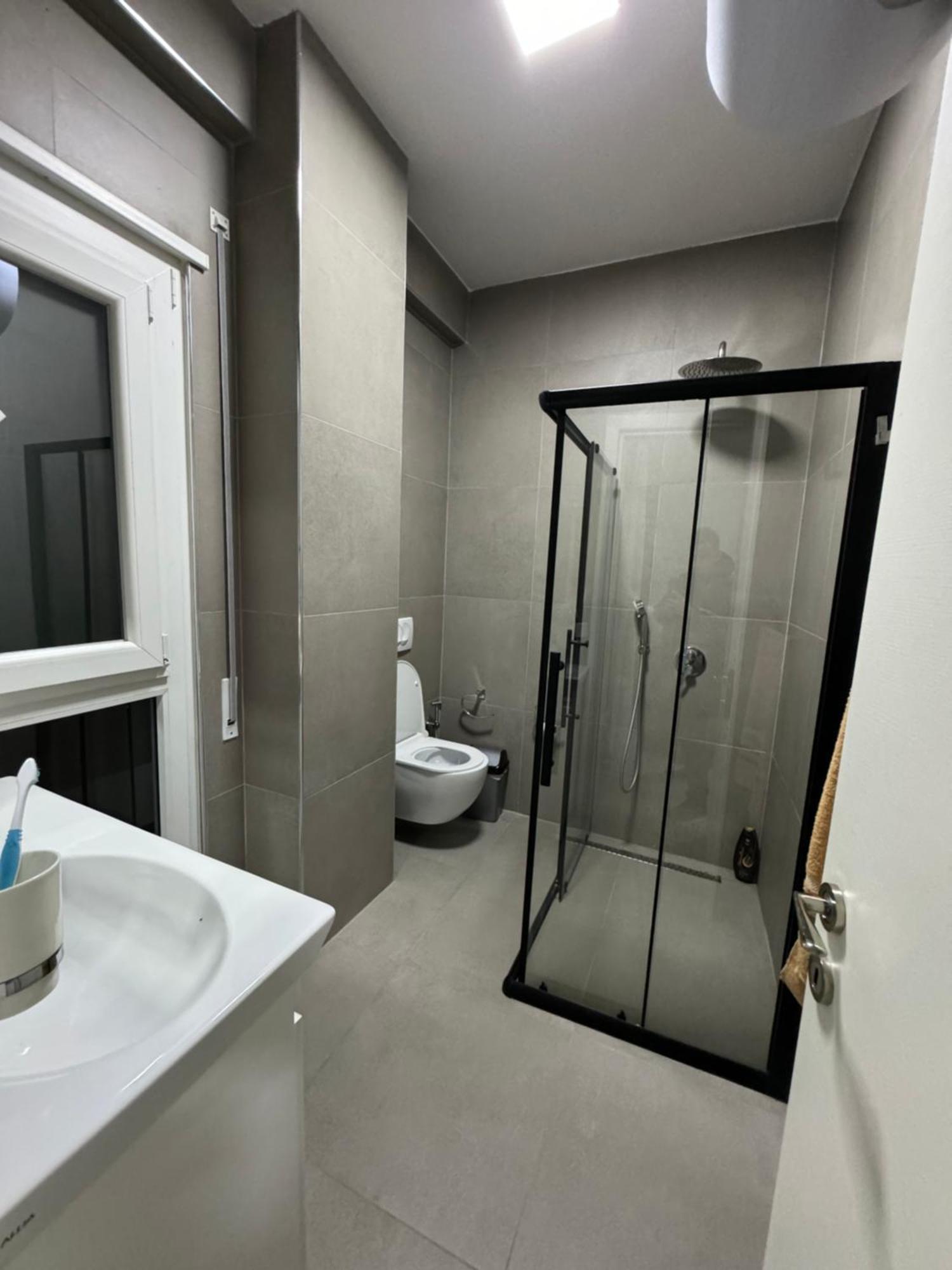 Tirana Centre Lions Gate 2 Apartment Экстерьер фото