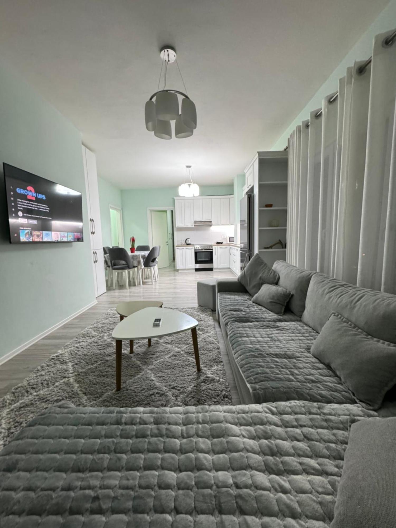 Tirana Centre Lions Gate 2 Apartment Экстерьер фото